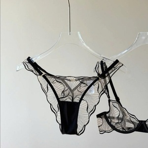 ชุดชั้นในลูกไม้ผู้หญิงขายส่ง แฟชั่นเซ็กซี่ ชุดชั้นในตาข่ายโปร่งใส - Product Image 1