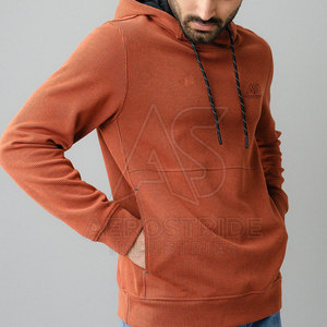 Sudadera básica de algodón suave con estilo relajado para uso diario, cómoda para actividades al aire libre y un look informal. - Product Image 3