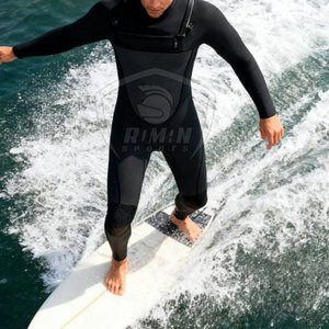 Produttore Professionale di Costumi da Bagno Personalizzati per Uomo, Asciugatura Rapida, Traspiranti, Abbigliamento da Spiaggia in Grandi Quantità - Product Image 4