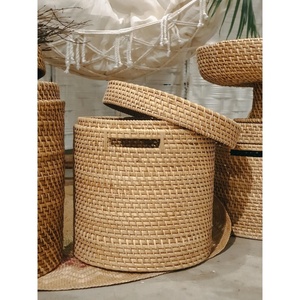 Panier en rotin rectangulaire ou rond fait main sur mesure, artisanat rustique tressé pour l'organisation, le rangement et la plantation d'arbres - Product Image 6