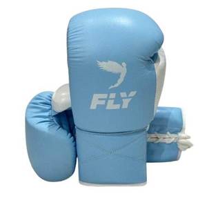 Gants de boxe Fly Superlace X Baby Blue à lacets pour entraînement professionnel 8oz-16oz - Product Image 1