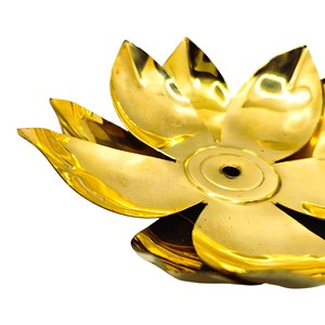 Lámpara de Latón con Diseño de Flor de Loto de YUVA EXPORTS, Decoración Tradicional para Mesa, para el Hogar, para Diwali, con Acabado Antiguo - Product Image 5