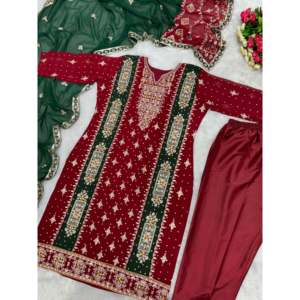 Hermoso Salwar Kameez de Seda Morada Karma Fashion para Fiestas, Talla M, Top y Pantalones Plazzo con Dupatta - Product Image 3