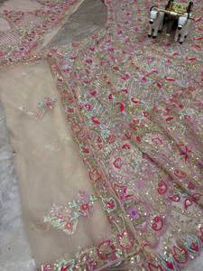 Chaniya Choli de créateur de qualité supérieure, en tissu papillon doux, brodé de sequins, léger, pour femme ou demoiselle d'honneur - Product Image 6