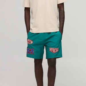 Shorts en molleton pour homme personnalisés avec impression sérigraphique, streetwear graphique personnalisé, décontracté, longueur genou, cordon de serrage, coton, pour tous les jours - Product Image 1