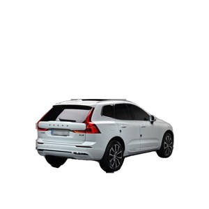 Volvo XC60 B6 Ultimate 2023 avec conduite à gauche, boîte automatique, sièges en cuir, caméra de recul - 34 648 km - Product Image 1