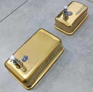 Dispensador de Jabón de Metal con Acabado Dorado de Estilo Único, Elegante Accesorio para Baño, Ideal para Uso en Hogar, Hotel, Spa y Habitaciones - Product Image 6