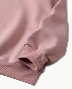 Sudadera de Cuello Redondo Extra Grande Estilo Vintage Minimalista para Mujer, Marca Hardihood International, Color Beige con Estampado Geométrico en Relieve y Manga Larga - Product Image 3