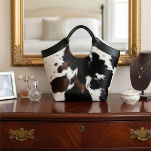 Sacs à main en cuir de vachette faits main en gros, sacs bandoulière en cuir à poils, fournisseur OEM, personnalisation de la marque, sacs d'exportation à prix abordable - Product Image 4