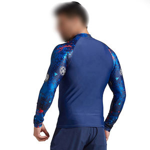 Rashguards pour hommes élégants avec logo personnalisé imprimé, prix abordable, respirants, sublimés, à manches longues, pour garçons, à prix avantageux - Product Image 5