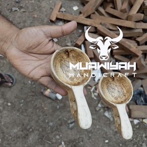 Tasse à café ou à thé en bois de manguier écologique de qualité supérieure avec poignée, design luxueux pour la maison ou la restauration, artisanat MUAWIYAH - Product Image 1