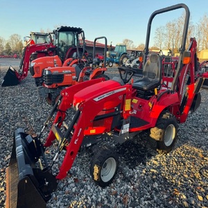 Compre el Tractor Agrícola Massey Ferguson GC1723EB 4x4 - Tractor Subcompacto con Retroexcavadora y Bomba de 22.5 HP para Uso Agrícola Multipropósito - Product Image 3