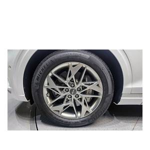 เจเนซิส จีวี70 ปี 2024 เครื่องยนต์เบนซิน 2.5T ขับเคลื่อน 2 ล้อ วิ่ง 15,413 กม. พวงมาลัยซ้าย เกียร์อัตโนมัติ เบาะหนัง กล้องมองหลัง - Product Image 5