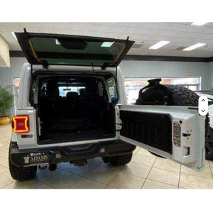 Jeep Wrangler SUV Usado, Transmisión Manual, Volante a la Izquierda, Interior Oscuro, Motor Turbo, Asientos de Cuero, Neumáticos R21 - Product Image 3