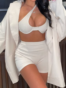 Ensembles de sport pour femmes : soutien-gorge de sport à bretelles halter et shorts de yoga sans coutures - Product Image 3