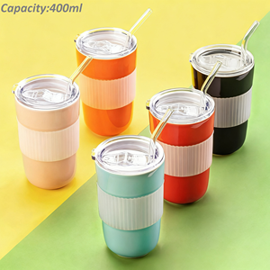 แก้วกาแฟเซรามิกขนาด 400 มล. แบบขายส่ง แก้วน้ำพกพาแบบใช้ซ้ำได้ พร้อมปลอกซิลิโคนป้องกัน  รับสกรีนโลโก้สำหรับเป็นของขวัญ - Product Image 2