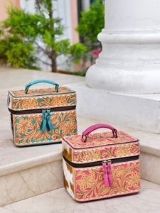 High Quality Designer Hand Tooled Genuine Leather Make-Up Bag Square Shape <b>Case</b> Women Jewelry Box Vintage Style Travel Portable - Product Image 3