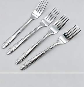 Ensemble de couverts jetables modernes en argent Lavie Creations LCa-186 avec poignées ornées, polis à la main, pour la location de mariage et la restauration - Product Image 6
