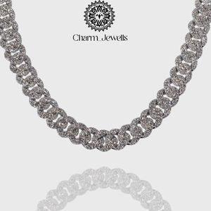 สร้อยคอ Charm_Jewells แบบ unisex ประดับเพชรโมอิสซาไนต์ทรงบริลเลียนท์คัท  โซ่แบบเชื่อมต่อ  เงินแท้ 925 ชุบทอง 14K  รับรองโดย IGI สไตล์ฮิปฮอปสุดหรู - Product Image 2