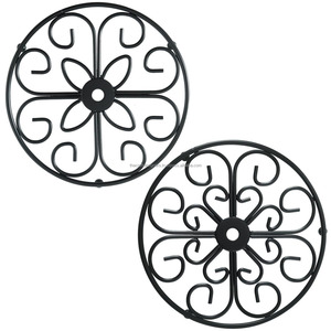 ขาตั้งสามขาโลหะหล่อหนักสำหรับหม้อขนาดใหญ่ที่ออกแบบมาให้ทนต่อความร้อนและป้องกันโต๊ะอาหารจากความเสียหาย - Product Image 3