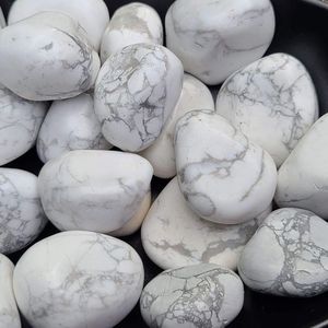 Piedra preciosa de cristal curativo natural | Piedra de Chakra Reiki con patrón de mármol blanco tallado a mano para regalos y decoración - Product Image 3