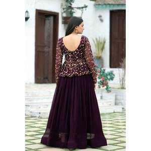 Haut de travail à paillettes et à broderie pour femmes et Lehenga pour vêtements de fête - Product Image 5
