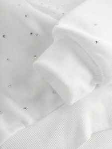 Sweat-shirt à capuche court pour femme avec fermeture éclair et strass blancs, anti-boulochage et respirant - Product Image 3