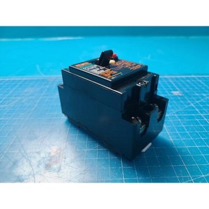 Disjoncteur différentiel Fuji EG52F 50A d'occasion – Pièces détachées d'équipement semi-conducteur ancien - Product Image 5