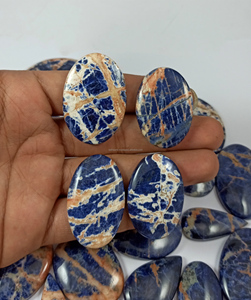 Cabujones de Sodalita Ovalados de Alta Calidad al por Mayor, Formas y Tamaños Variados, Piedras Preciosas Naturales con Certificación IGI para la Fabricación de Joyas - Product Image 1