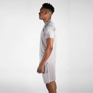 Tenue d'été décontractée élégante pour hommes Performance Tech Short ample avec logo personnalisé imprimé T-shirt Nouveautés - Product Image 3