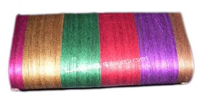 Bolso de mano floral con cuentas hecho a mano, multicolor, para fiesta de noche, con ribete dorado y diseño de rosa bordada - Product Image 3