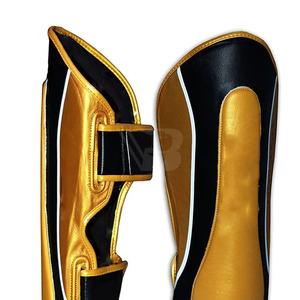 Protections de tibias Muay Thai de haute qualité en cuir véritable, protection professionnelle légère et durable, vente en gros, personnalisables - Product Image 6