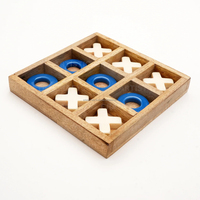Tic Tac Toe de style unique avec un jeu de société personnalisé moderne en bois de haute qualité de forme carrée pour enfants et adultes