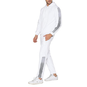 Conjunto Deportivo Profesional con Capucha, Cierre de Cremallera, Forro Polar, Personalizable, Fabricado por Fabricantes Confiables - Product Image 4