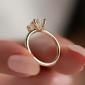 แหวนหมั้นเพชรโมอิสซาไนต์ทรงลูกแพร์ ทองคำแท้ 14k สีเหลือง แหวนสัญญา แหวนแต่งงานสำหรับผู้หญิง - Product Image 2