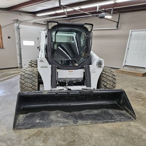 รถตักล้อยาง Bobcatts S850 พร้อมโครงสร้างแข็งแรงทนทาน ประสิทธิภาพการยกสูง พร้อมระบบไฮดรอลิกที่แข็งแกร่ง - Product Image 5