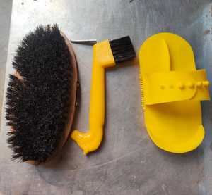 Premium Horse Pet Grooming Curry Comb Equine Rubber <b>Brush</b> Coat Massage <b>Shedding</b> Cleaning Accessory Heavy Duty Rubber Equine - Product Image 6