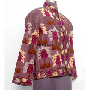 Chaqueta Cotrise para Mujer, Tendencia Otoño-Invierno, Bordado Floral Hecho a Mano, 100% Algodón, Secado Rápido, Ecológica, Transpirable - Product Image 4