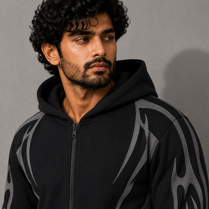Ensemble de survêtement graphique noir et gris pour homme avec veste à capuche zippée et pantalon large pour un style streetwear décontracté - Product Image 3