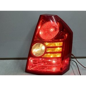 Luz Trasera Derecha de Freno y Direccional para 300 Touring 2004-2010, Usada, ORIGINAL 04806370AB - Product Image 1