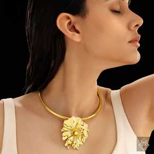 สร้อยคอมุกสีทองลายดอกไม้และสีงาช้างผลิตภัณฑ์ป้องกันการเสื่อมเสีย - Product Image 2