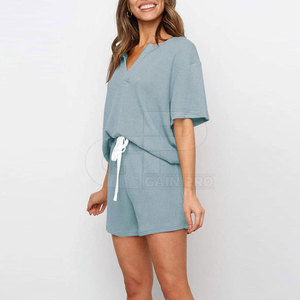 Conjunto Clásico de Shorts de Verano 2026 para Mujer, Traje Corto Informal con Top a Juego, Ajuste Cómodo y Apariencia Elegante - Product Image 3