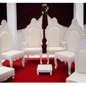 Juego de Sillas para Mandap de Boda India, Sillas de Mandap de Madera Talladas a Mano, Sillas para Ceremonia de Boda Hindú, California - Product Image 1