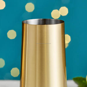 Vaso de cóctel moderno de acero inoxidable con pulido mate y chapado en oro, Juego de 2 piezas para beber - Product Image 3