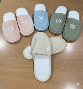 Pantuflas de Baño para Hotel ELITE ELSIPRL-Fashion, Antideslizantes, de Silicona, Absorbentes de Agua, de Secado Rápido, Modelo para las Cuatro Estaciones - Product Image 1