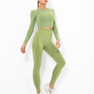 Ensemble de yoga sans couture personnalisé pour femmes, haut court à manches longues, leggings taille haute, vêtements de sport, 2 pièces - Product Image 1