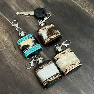 Mini botellas de cadera de cuero genuino de vaca, hechas a mano, con llavero, accesorio de regalo para eventos y obsequios, gran éxito de ventas en la Expo de marzo de 2026 - Product Image 5