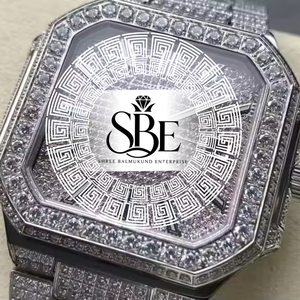 Reloj de Lujo con Diamantes de Imitación VVS Moissanite de Fabricación India, Correa de Acero Inoxidable de 20 mm, Disponible al Mejor Precio - Product Image 4