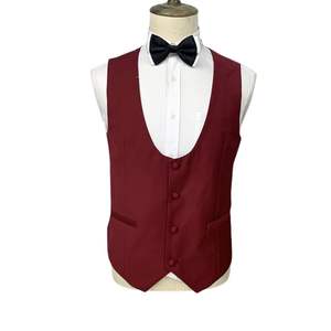 Costume de smoking trois pièces blanc contrastant pour homme avec gilet rouge, idéal pour événements spéciaux, spectacles et mariages - Product Image 2