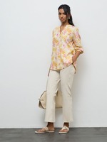 Kurti Pendek Wanita Grosir Motif Bunga Kuning Pink, Kerah V Kancing Depan, Lengan Tiga Perempat, Gaya Etnik India Kasual